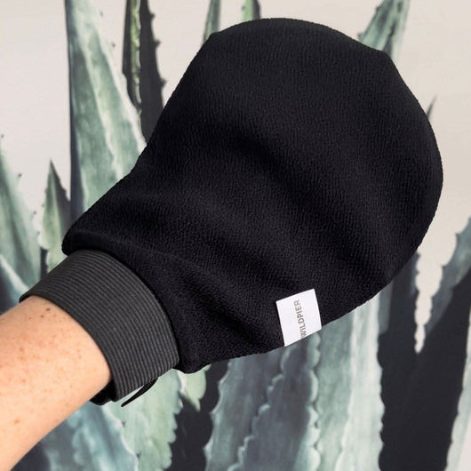 The Plant-based Gentle Body Exfoliator Glove